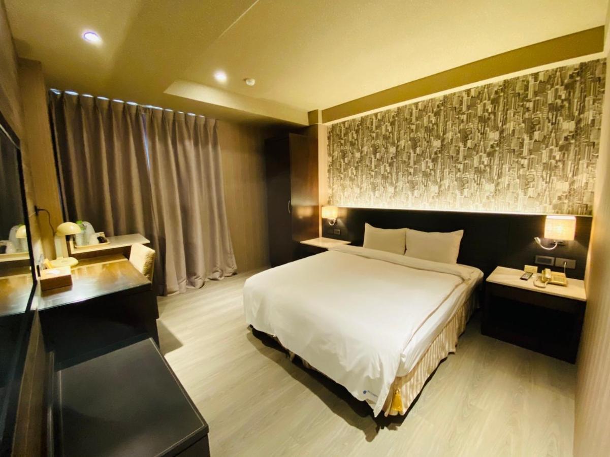 Dlinn Hotel Taichung Eksteriør billede