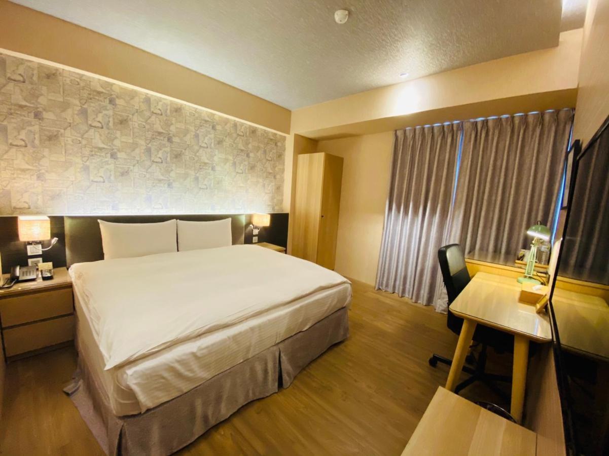 Dlinn Hotel Taichung Eksteriør billede