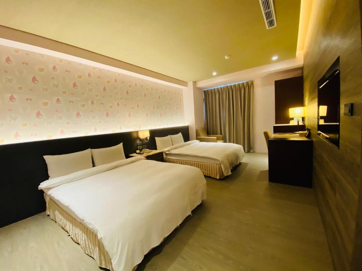 Dlinn Hotel Taichung Eksteriør billede