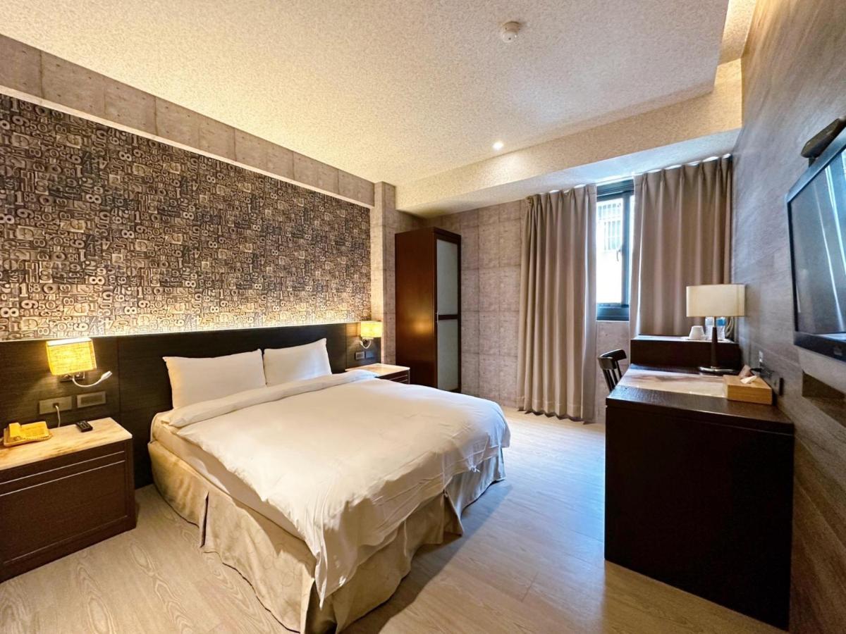 Dlinn Hotel Taichung Eksteriør billede