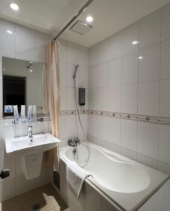 Dlinn Hotel Taichung Eksteriør billede