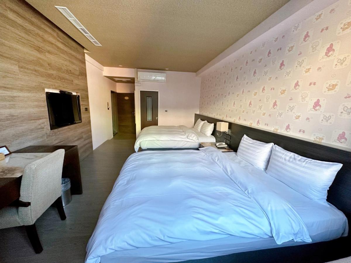 Dlinn Hotel Taichung Eksteriør billede