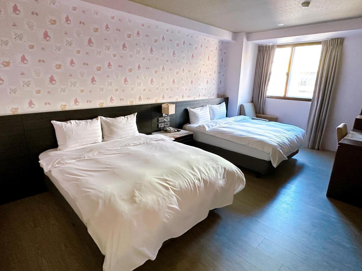 Dlinn Hotel Taichung Eksteriør billede