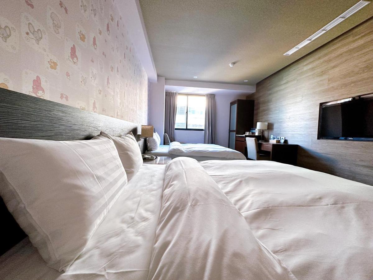 Dlinn Hotel Taichung Eksteriør billede