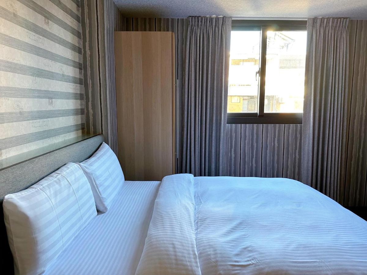 Dlinn Hotel Taichung Eksteriør billede